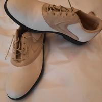 Scarpe da golf seminuove impermeabili n. 41