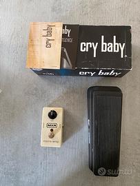 Cry Baby Dunlop + MXR Micro Amp