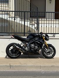 Speed triple 1200RS
