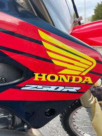 HONDA CR 250 r