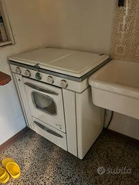 Cucina a gas modello d'epoca Gasfire anni '50
