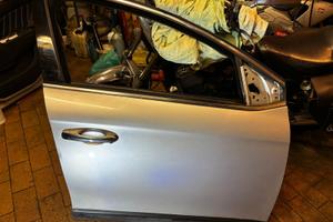 Lancia Delta sportello anteriore Destro