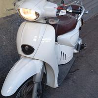 Aprilia Scarabeo 50 - 2020