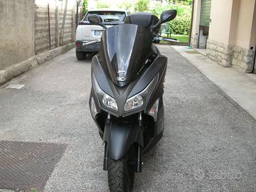 scooter KYMCO 300