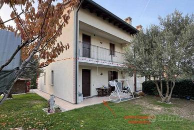 Immobile in asta di 133 m² con 3 locali e box auto