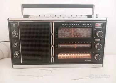Radio Grundig Satellit 2100