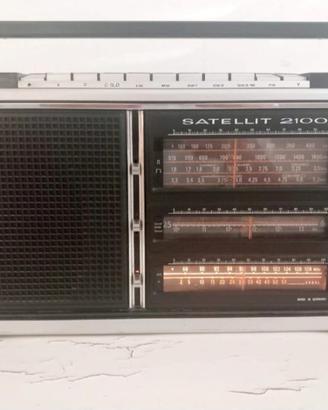 Radio Grundig Satellit 2100