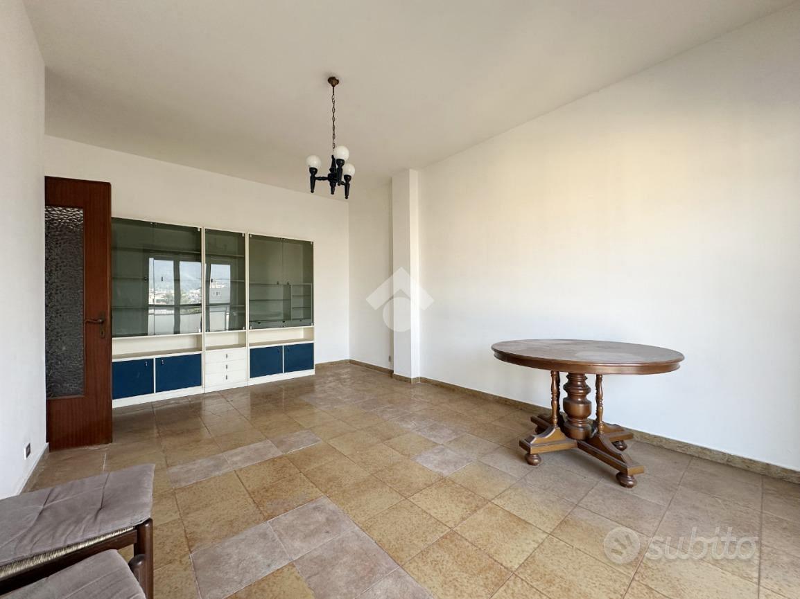 4 LOCALI A CARRARA - Vista 6
