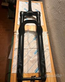 RockShox Lyric Forcella Ammortizzata