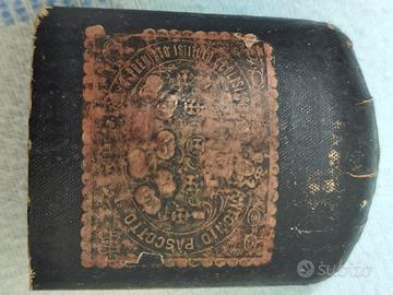 occhiali antichi con fodero