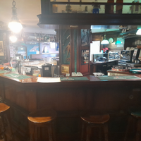 Arredamento completo pub pizzeria