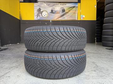 2 Gomme Kumho 215/55R18 99V 4 Stagioni 85% Residui