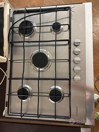 Piano cottura a gas indesit
