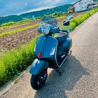 vespa gts 300