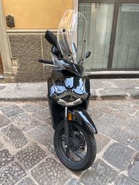 Sh 125 nero lucido usato