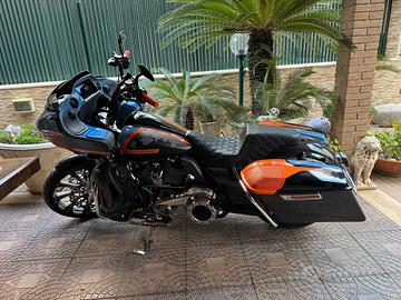 Harley Davidson Road Glide Special (NUOVISSIMA)