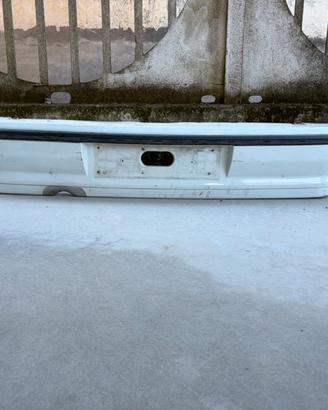 Paraurti posteriori Renault Clio 1.8 16v