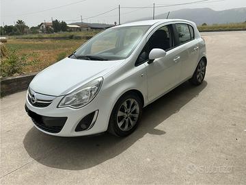 Opel Corsa 1.2 Tech Edition GPL 2012 pelle Navig