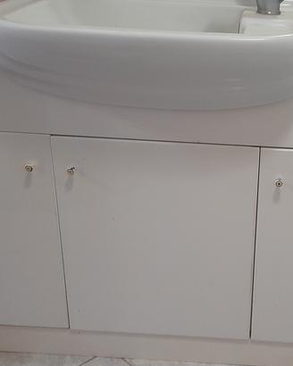 Mobiletto da bagno