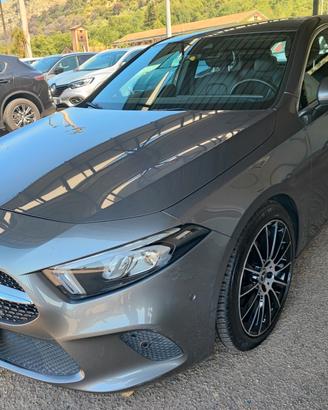 Mercedes-benz A 180 d Automatic Premium