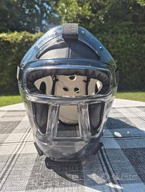 Set casco e guanti per MMA o Kick boxing