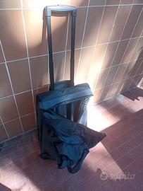 angela vende borsone con ruote