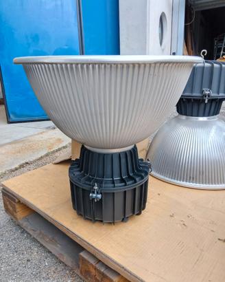 Lampadario industriale