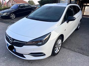 Opel Astra 1.5 CDTI 105 CV S&S Sports Tourer Busin