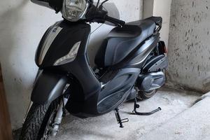 Piaggio Beverly 350 - 2020