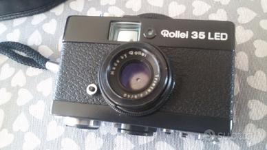fotocamera Rollei 35 Led