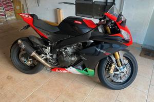 APRILIA RSV4 APRC Special Edition anno 2011