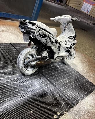 gilera runner