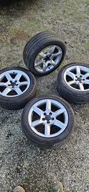 Vengo 4 cerchi audi A4 come nuovo