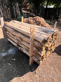 Pali in legno di castagno