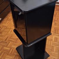 Mobiletto porta tv con vetrinetta