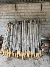 Pali in legno di castagno