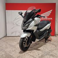 Honda Forza 125