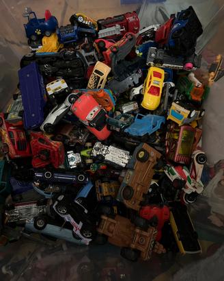 Macchinette miste cars e hot wheels