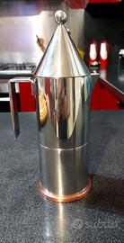 Caffettiera Alessi "La Conica" – Design Aldo Rossi