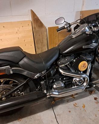 HARLEY DAVIDSON SPORT GLIDE 8000 KM CIRCA
