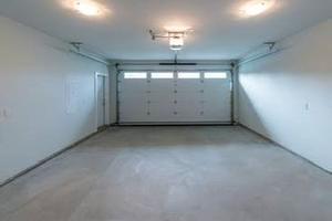 Vari garage diverse metrature