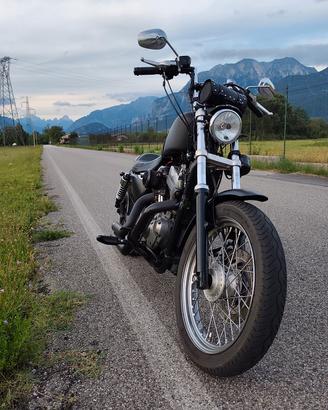 HARLEY-DAVIDSON 883