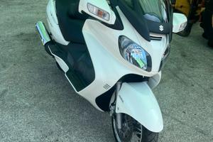 Suzuki Burgman 650
