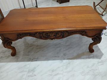 tavolino in legno stile barocco