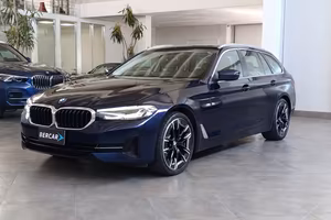 BMW 520 d Touring mhev 48V xdrive Business auto