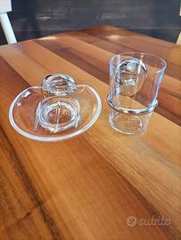 Portasapone e portaspazzolini per bagno