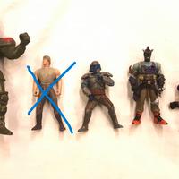 4 supereroi mostri robot giochi action figures