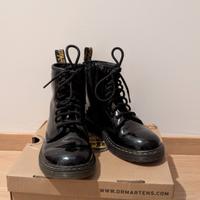 dr Martens nero lucido 