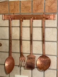 UTENSILI DA CUCINA IN RAME