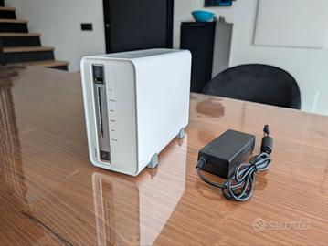 NAS QNAP TS-212 1TB pronto all'uso